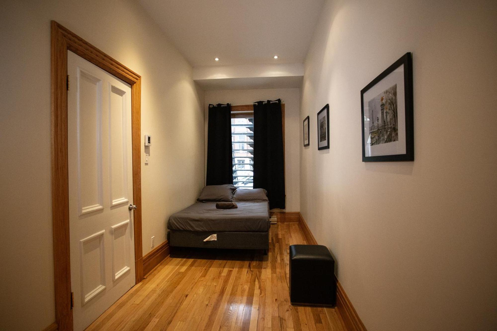 Spacious Downtown Montreal Apartment, 4Br-2Ba,Free Wifi Luaran gambar